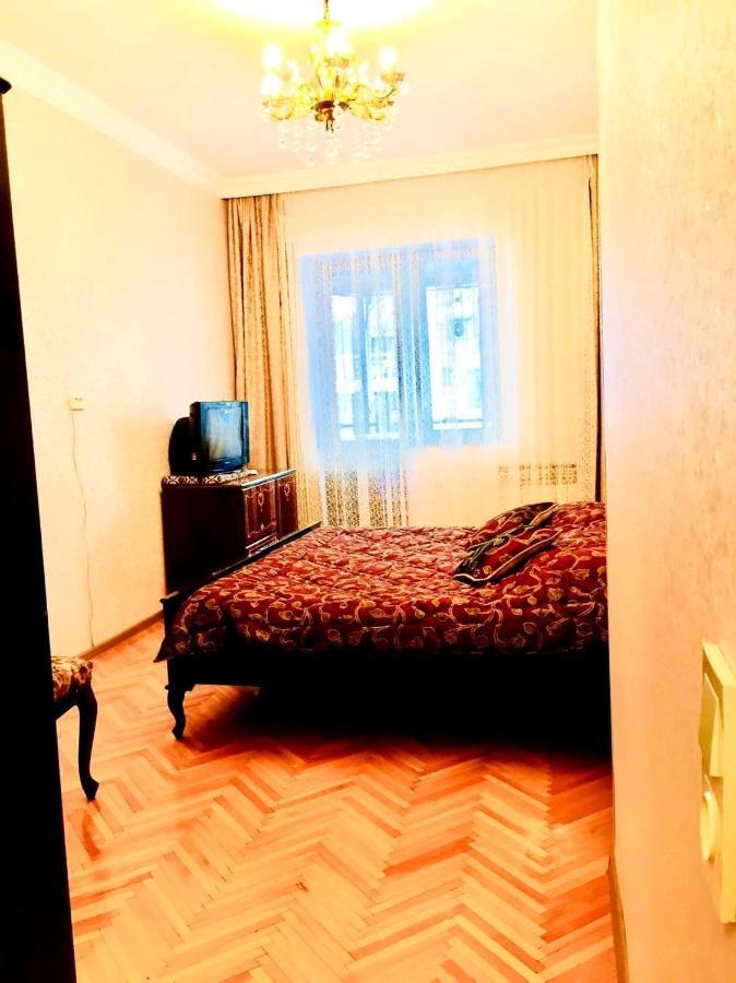 Apartment Near The Sea 1 Kobuleti Bagian luar foto